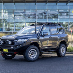 Supreme 300 Series Landcruiser - Ember 5 Entries